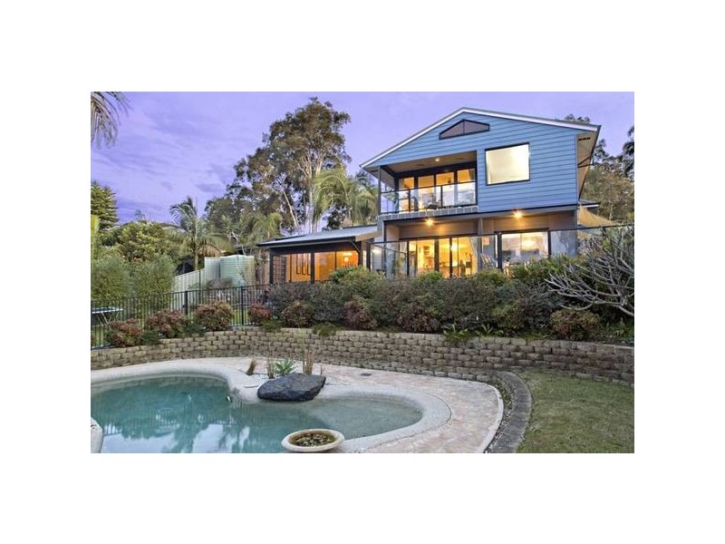 31 Hillside Drive, Berkeley Vale NSW 2261