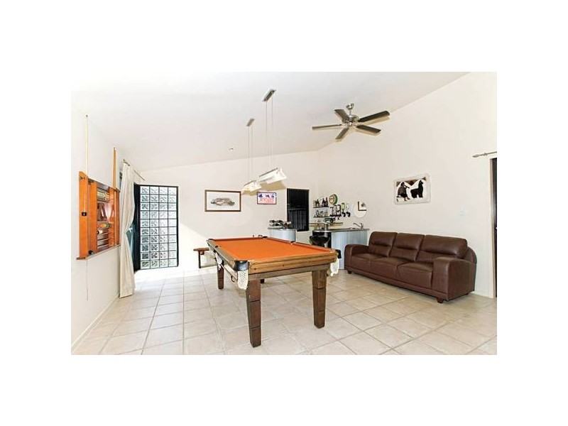 31 Hillside Drive, Berkeley Vale NSW 2261