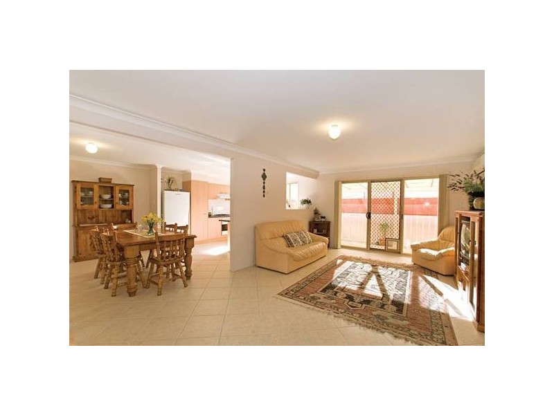 47 Sierra Avenue, Bateau Bay NSW 2261