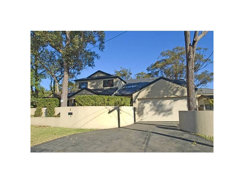 1 Patstone Street, Bateau Bay NSW 2261