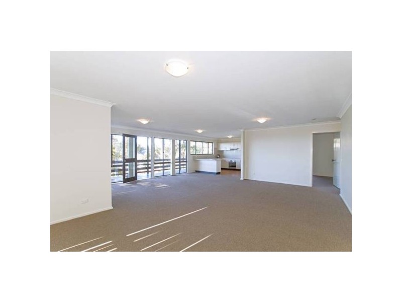 2/5 Cottee Crescent, Terrigal NSW 2260