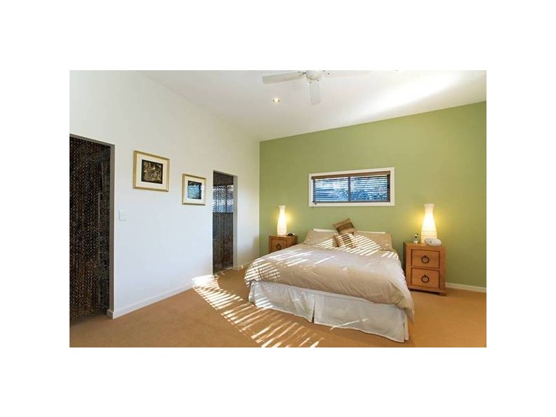 89 Lakin Street, Bateau Bay NSW 2261