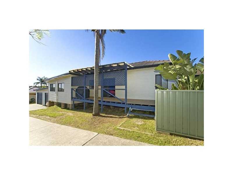 39 Forresters Beach Road, Forresters Beach NSW 2260