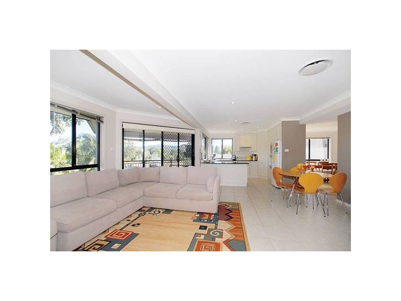17 Robusta Close, Erina NSW 2250