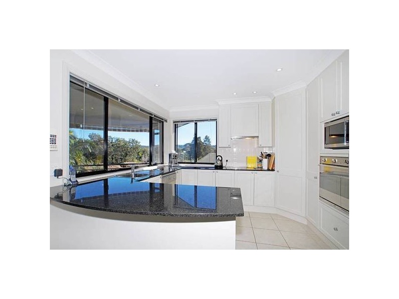 17 Robusta Close, Erina NSW 2250
