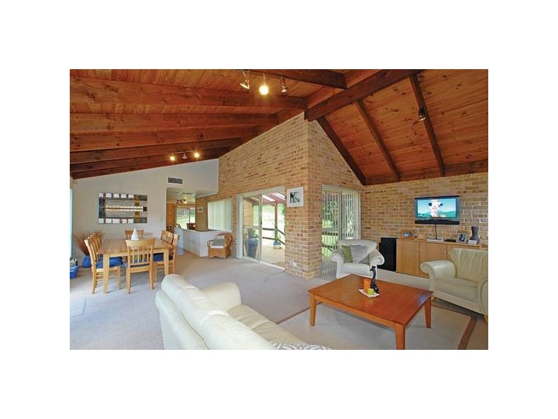 5 Pescud Close, Tumbi Umbi NSW 2261