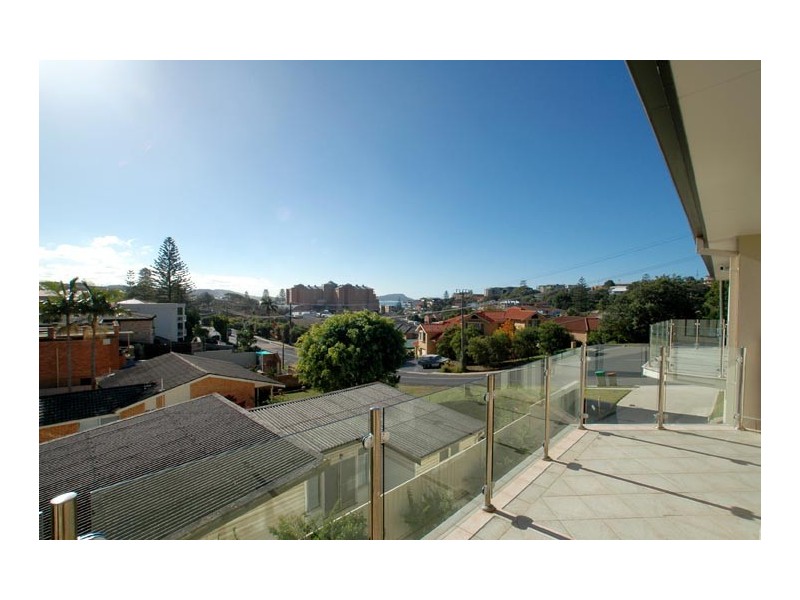 8/45 Wilson Road, Terrigal NSW 2260