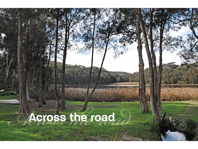 25 Lakeshore Drive, North Avoca NSW 2260