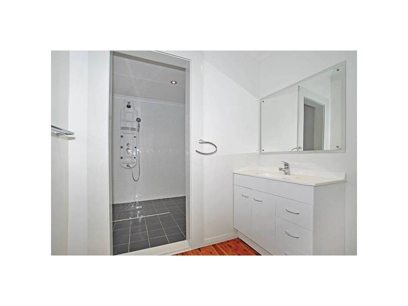 51 Forresters Beach Road, Forresters Beach NSW 2260