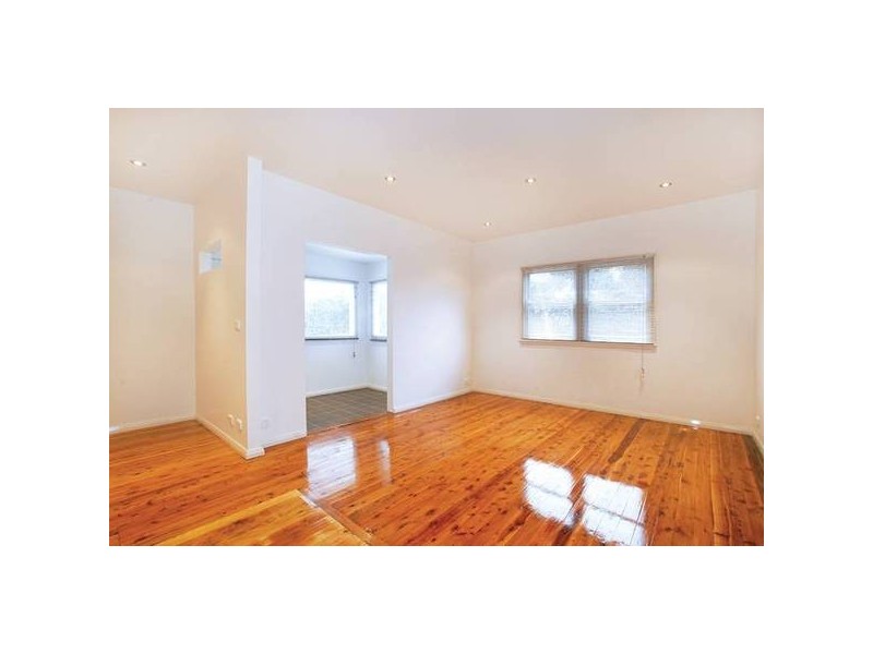 51 Forresters Beach Road, Forresters Beach NSW 2260