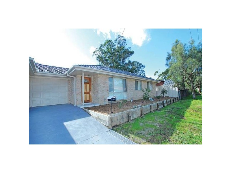 2/7 Werona Place, Bateau Bay NSW 2261