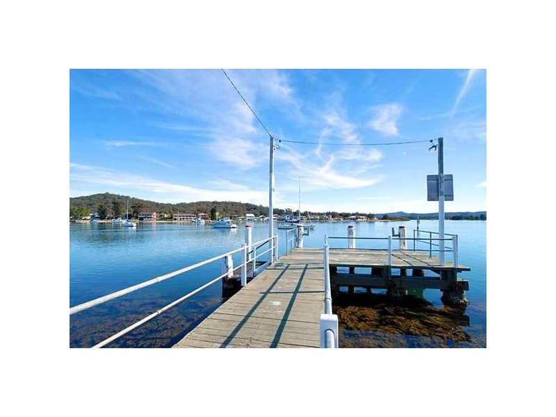 2/30 Pine Avenue, Davistown NSW 2251