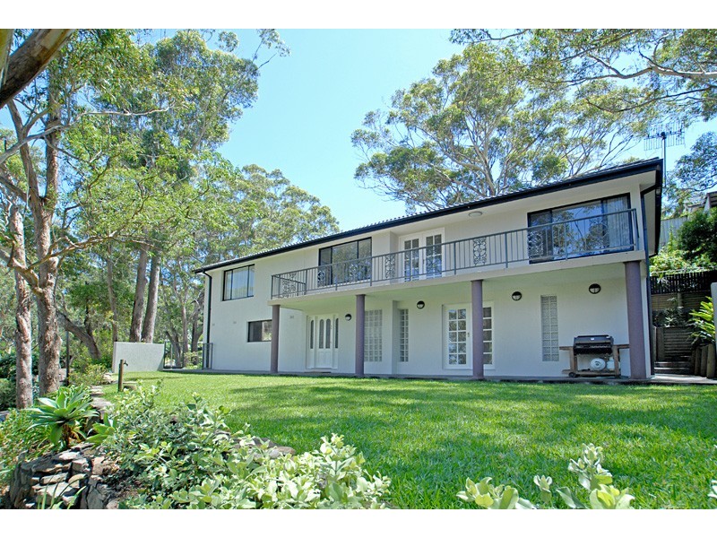 1 Bellevue Crescent, North Avoca NSW 2260