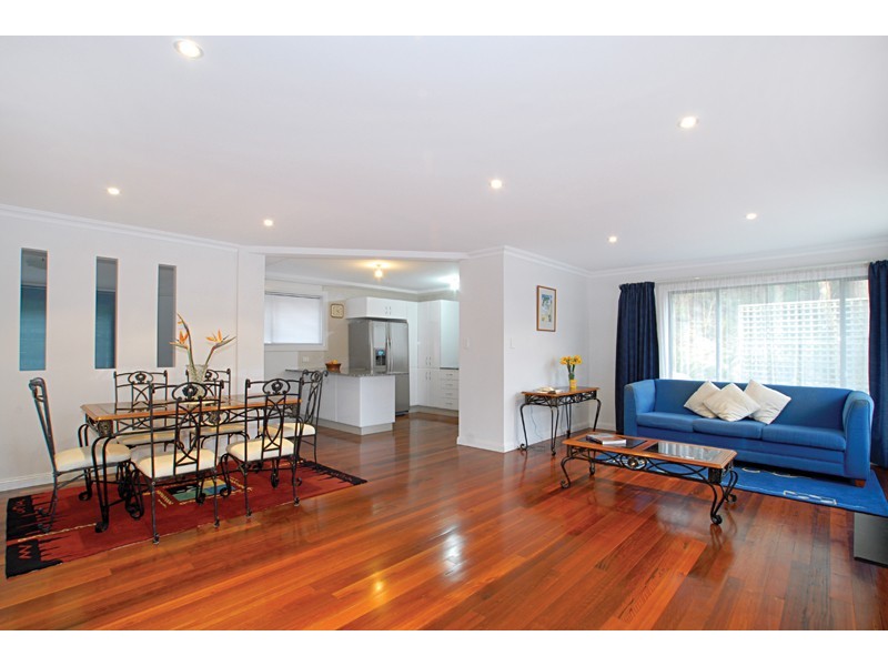 1 Bellevue Crescent, North Avoca NSW 2260
