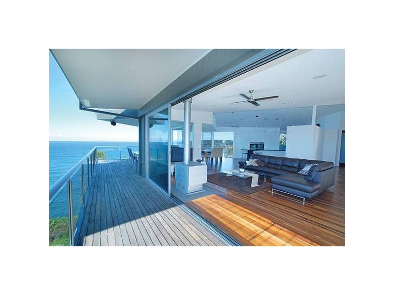40 Coast Road, North Avoca NSW 2260
