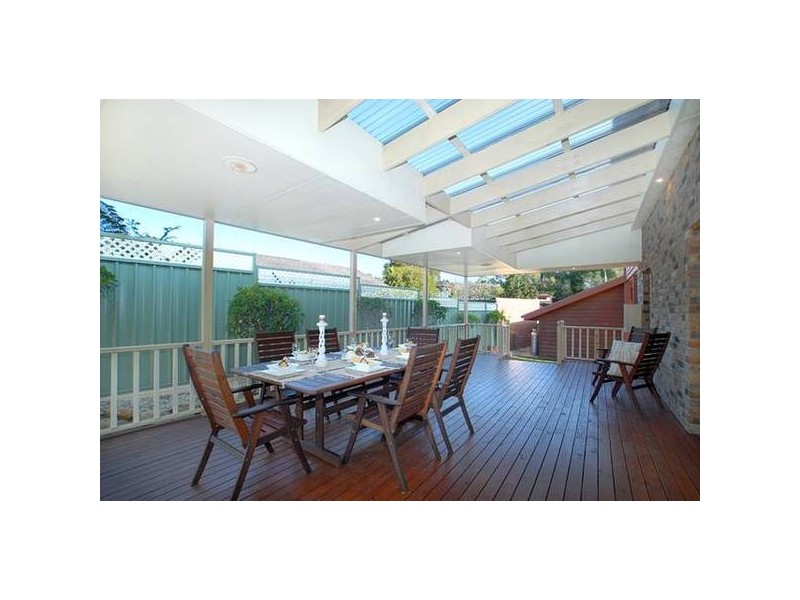 31 Waratah Street, Bateau Bay NSW 2261