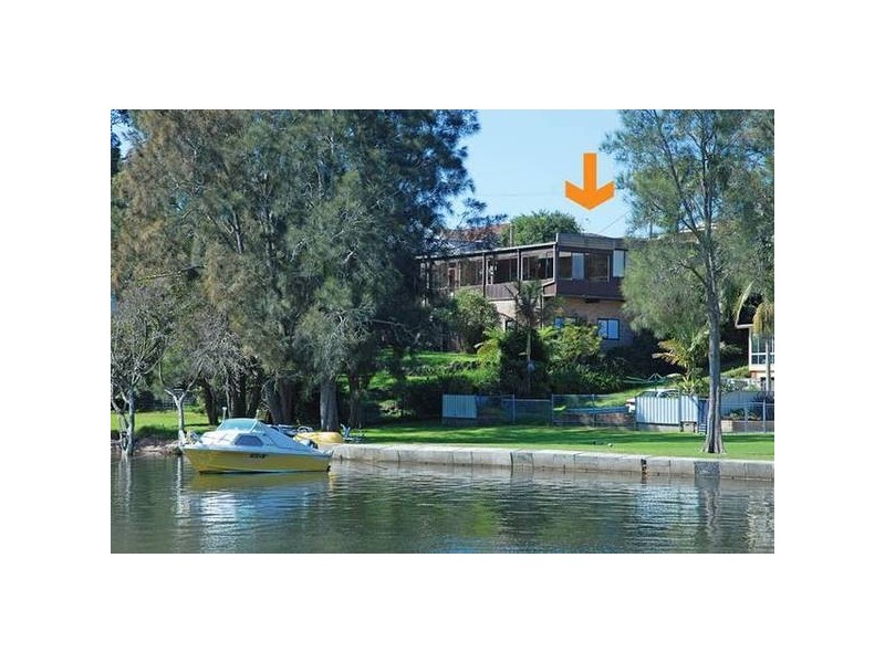 44 Asca Drive, Green Point NSW 2251