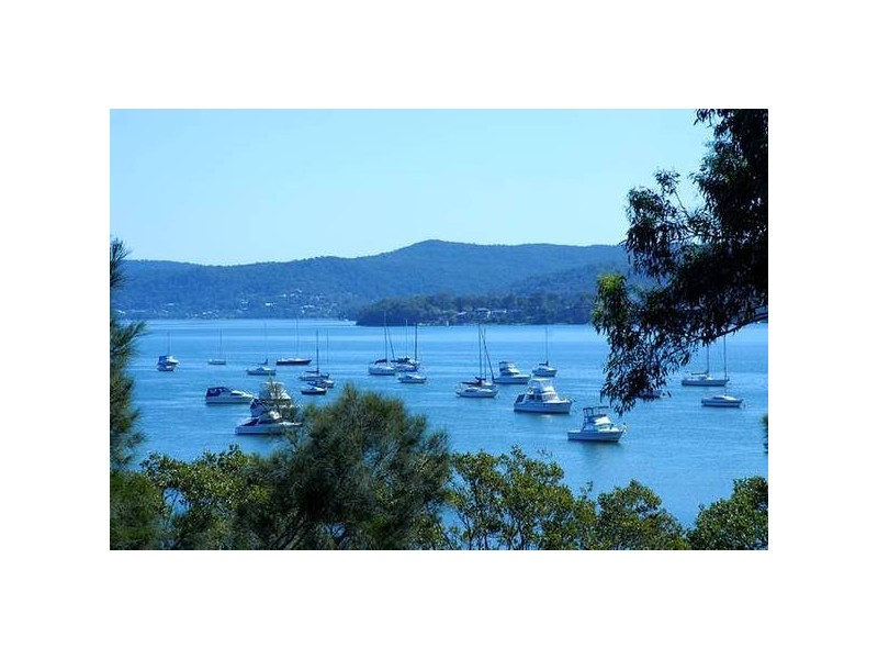 44 Asca Drive, Green Point NSW 2251