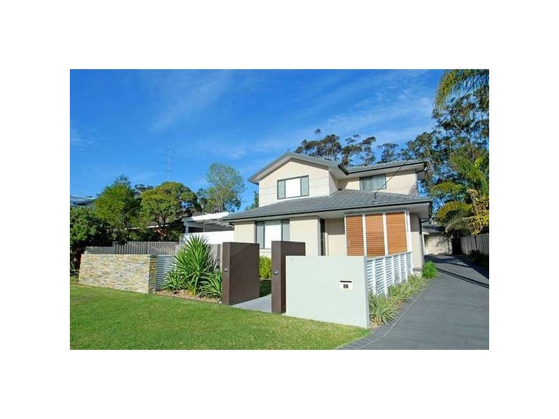 28 Bias Avenue, Bateau Bay NSW 2261