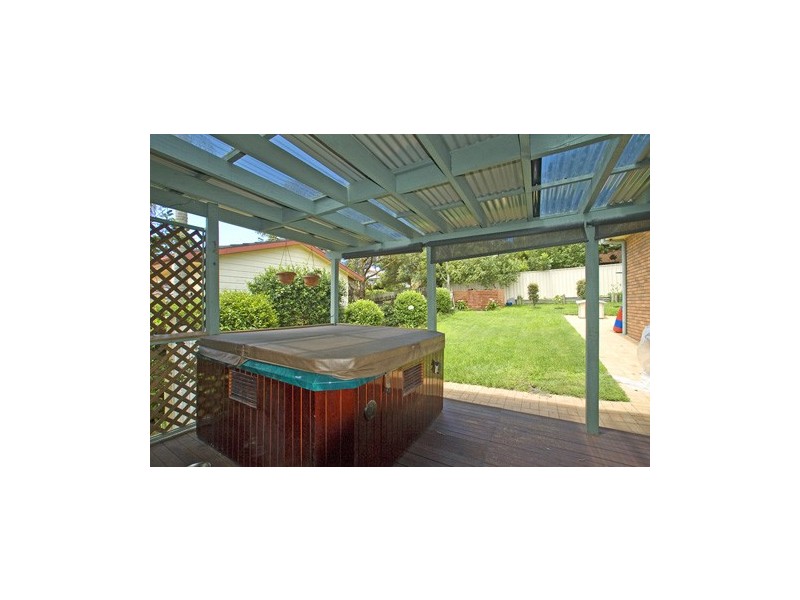 30 Kipling Drive, Bateau Bay NSW 2261