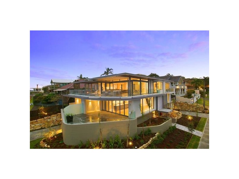 1/2 Whiting Ave, Terrigal NSW 2260