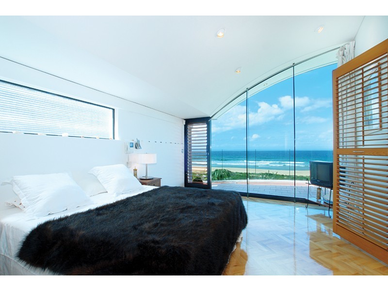 32 North Avoca Parade, North Avoca NSW 2260