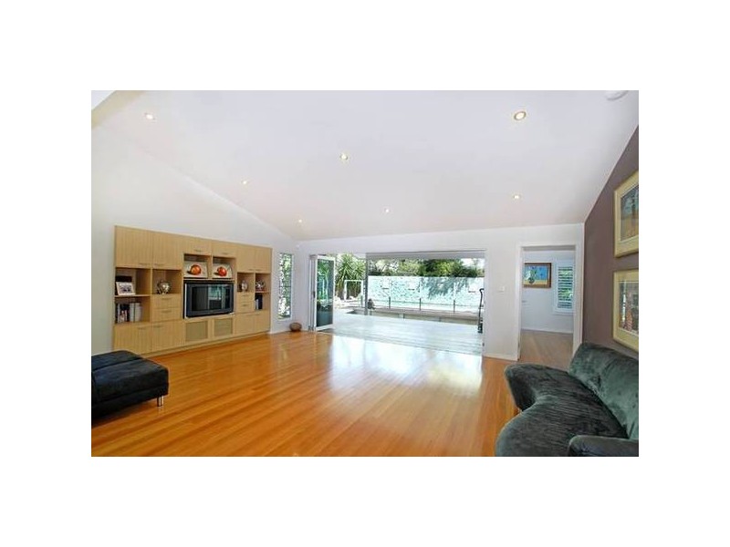 29 Ocean Street, North Avoca NSW 2260