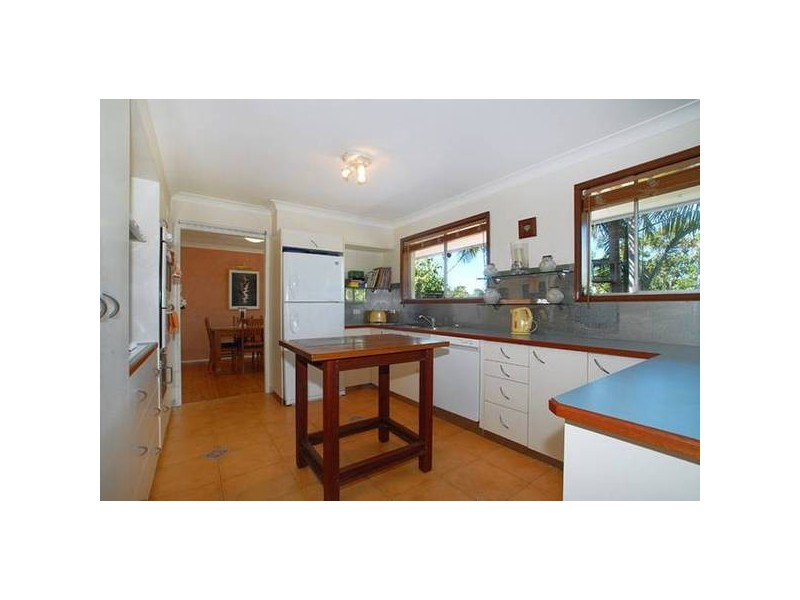 84 Old Gosford Road, Wamberal NSW 2260
