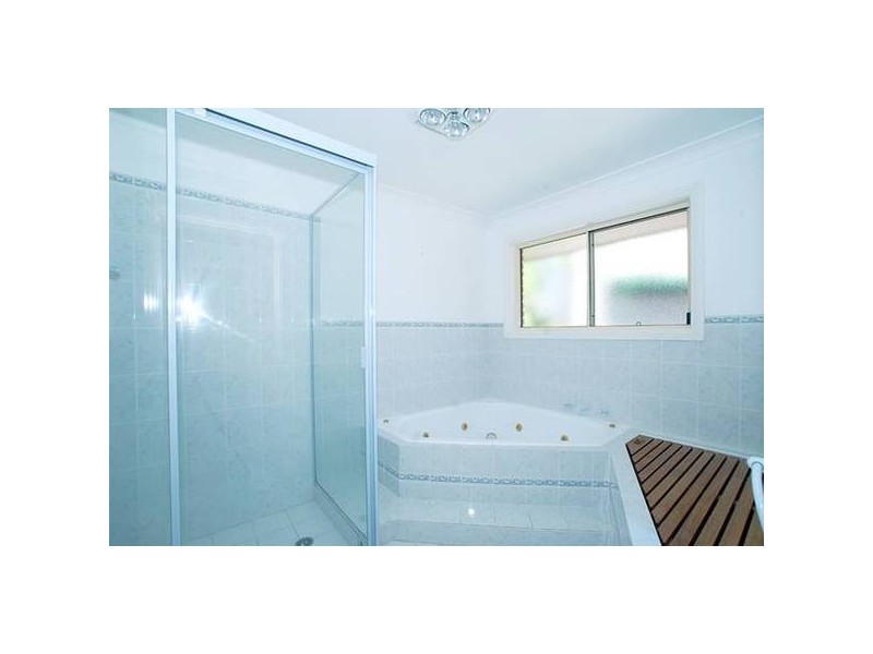 19 Alexander Close, Terrigal NSW 2260