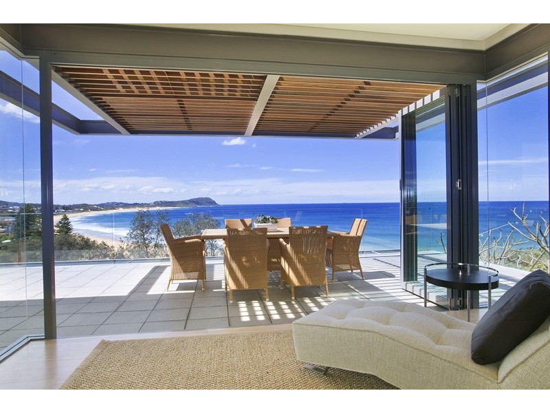 3/2 Whiting Avenue, Terrigal NSW 2260