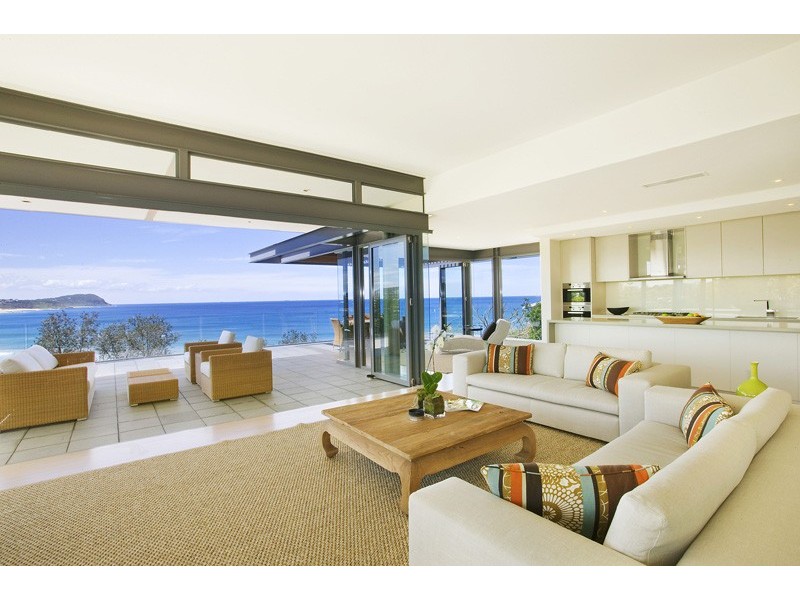3/2 Whiting Avenue, Terrigal NSW 2260