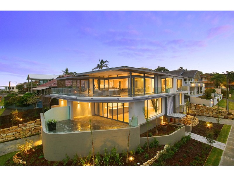 3/2 Whiting Avenue, Terrigal NSW 2260