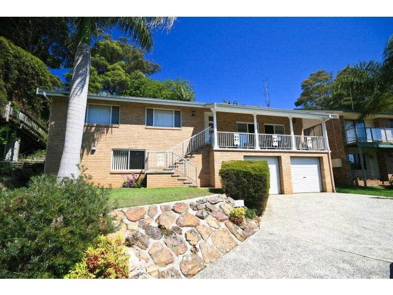 10 Gill Avenue, Avoca Beach NSW 2251