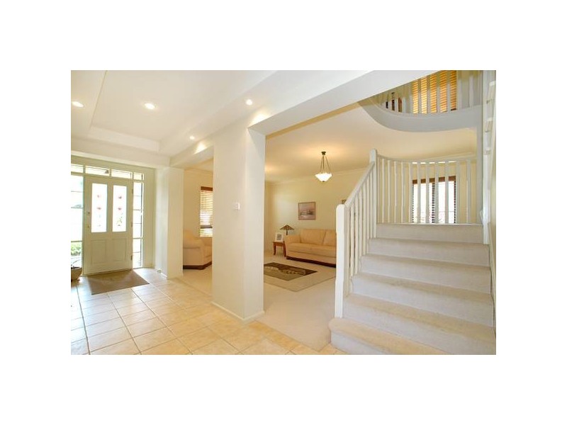 6 Robertson Court, Terrigal NSW 2260