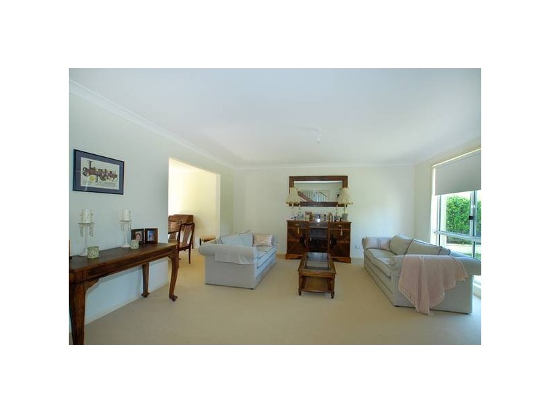 32 Bannister Drive, Erina NSW 2250