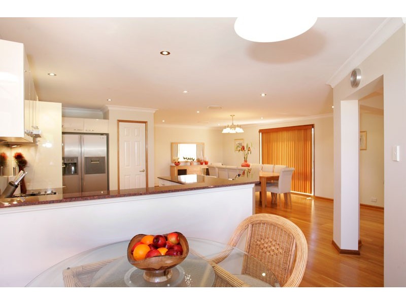 1 Waters Way, Bateau Bay NSW 2261