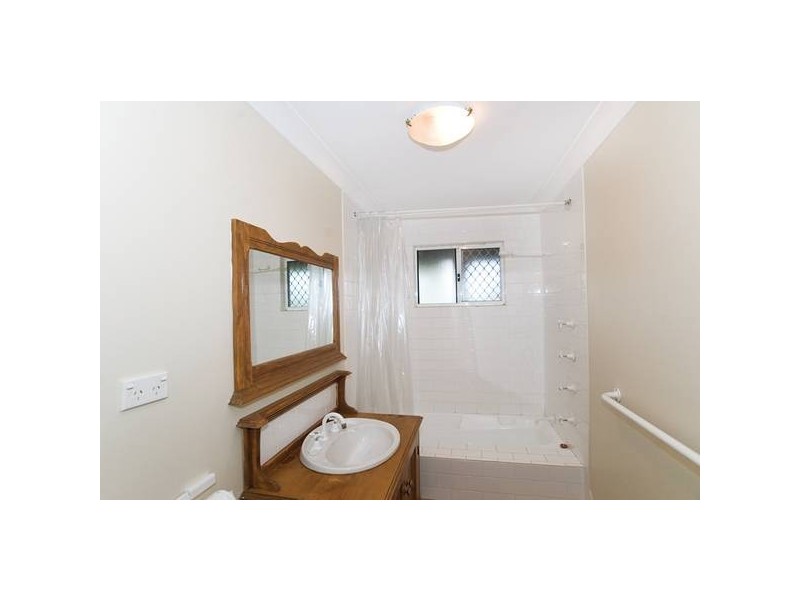 16 Riviera Avenue, Terrigal NSW 2260
