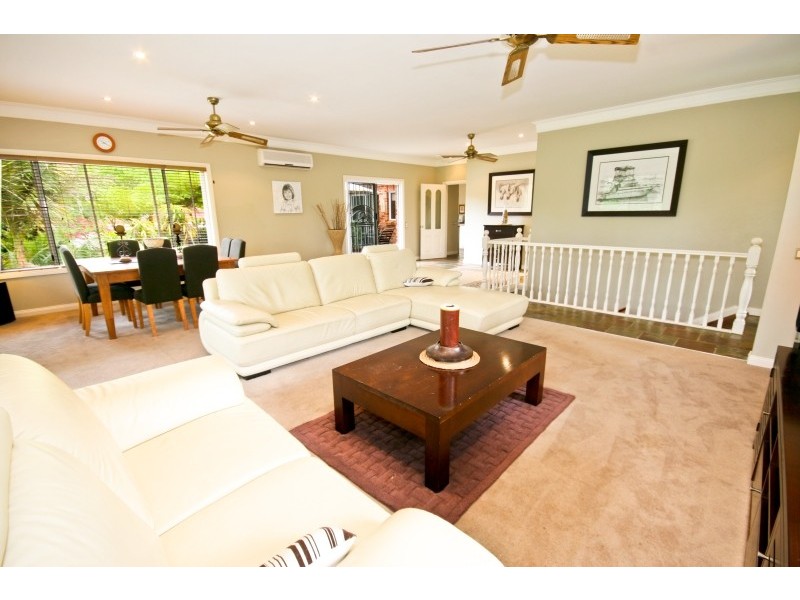 5 Erina Valley Road, Erina NSW 2250
