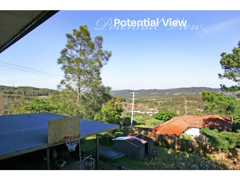 33 Stephenson Road, Bateau Bay NSW 2261