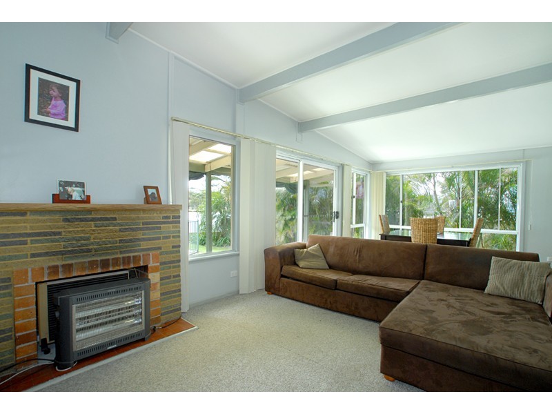 24 Ocean View Drive, Wamberal NSW 2260