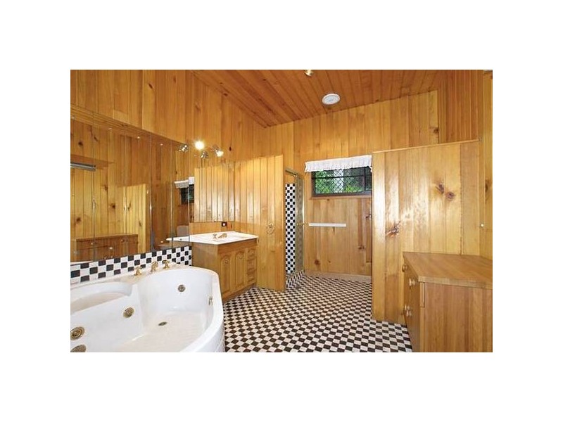 271 Tumbi Road, Wamberal NSW 2260