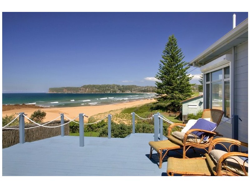1 Tarun Road, North Avoca NSW 2260