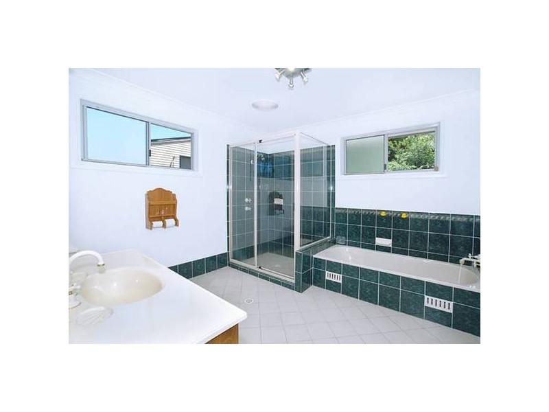 26 Cottee Crescent, Terrigal NSW 2260