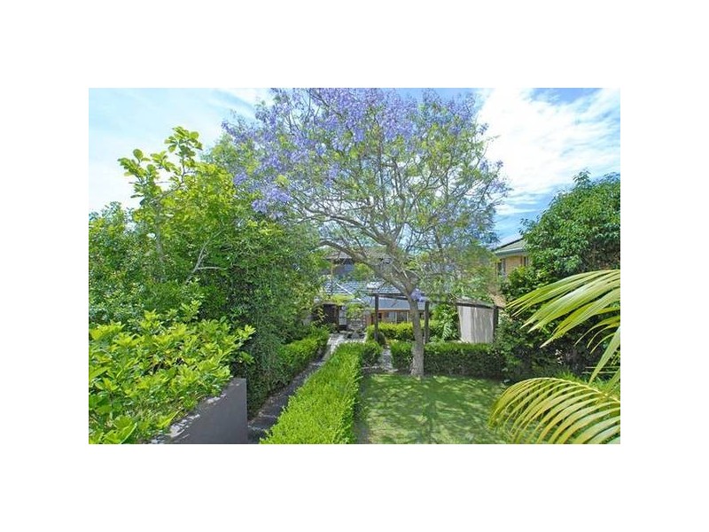 35 Willoughby Road, Terrigal NSW 2260