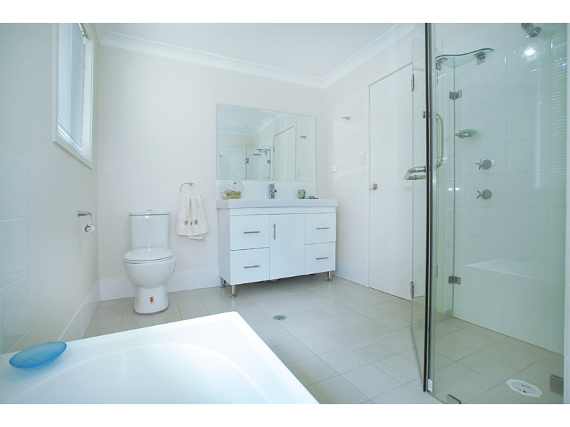 13 Avon Close, Terrigal NSW 2260