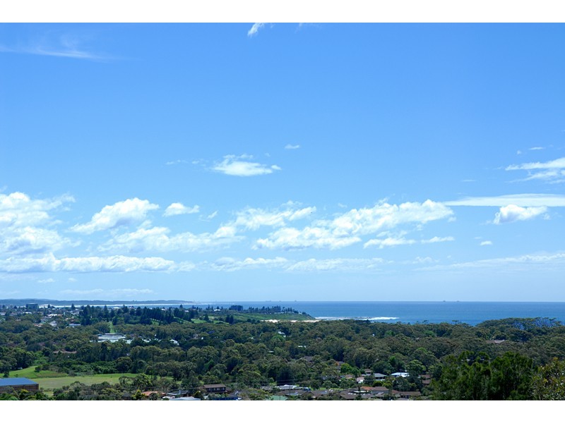 19 Mossman Avenue, Bateau Bay NSW 2261