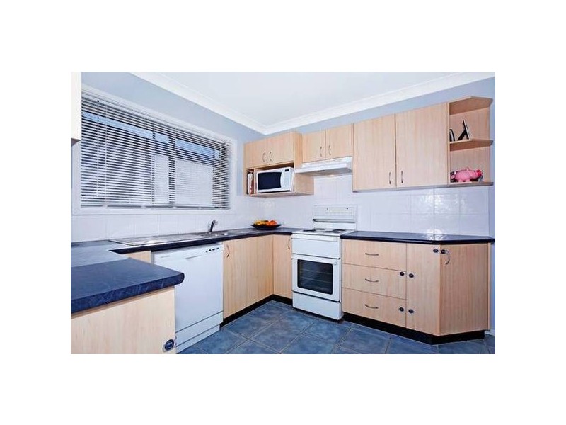 9 MacAuley Road, Bateau Bay NSW 2261