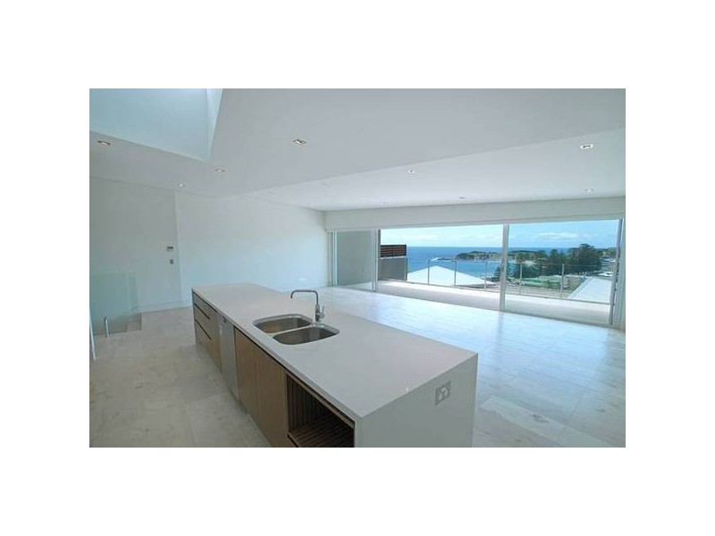 5/22-26 Barnhill Road, Terrigal NSW 2260