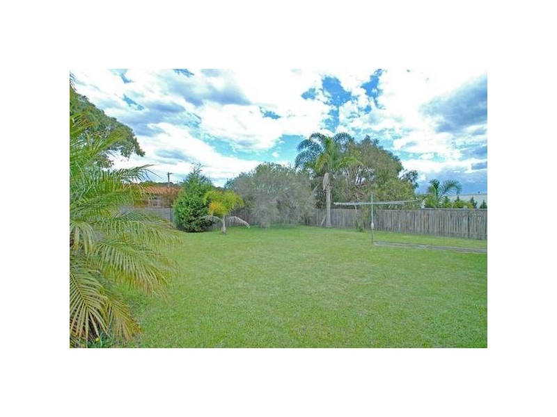 6 Finch Place, Bateau Bay NSW 2261