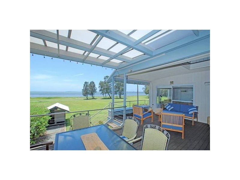 11 Hinemoa Avenue, Killarney Vale NSW 2261